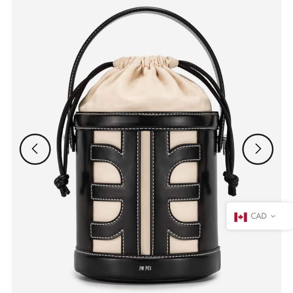 JW PEI BUCKET BAG (BLACK AND WHITE) BNWT - Picture 1 of 4